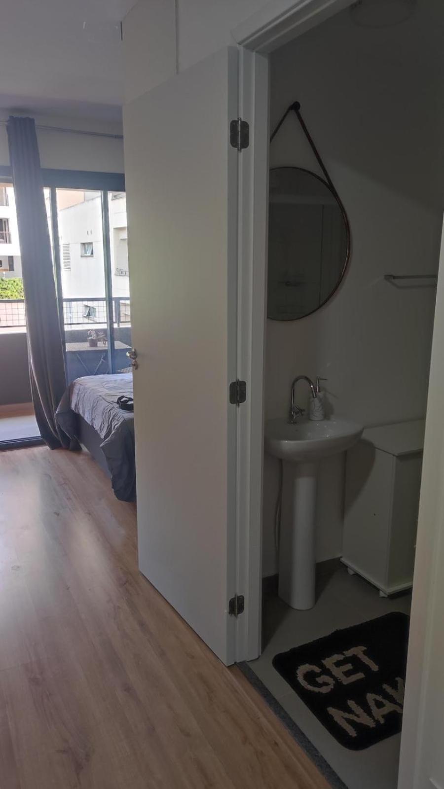 Estudio Charmoso E Com Otima Localizacao - Puc-sp - Allianz - Pacaembu Apartamento São Paulo